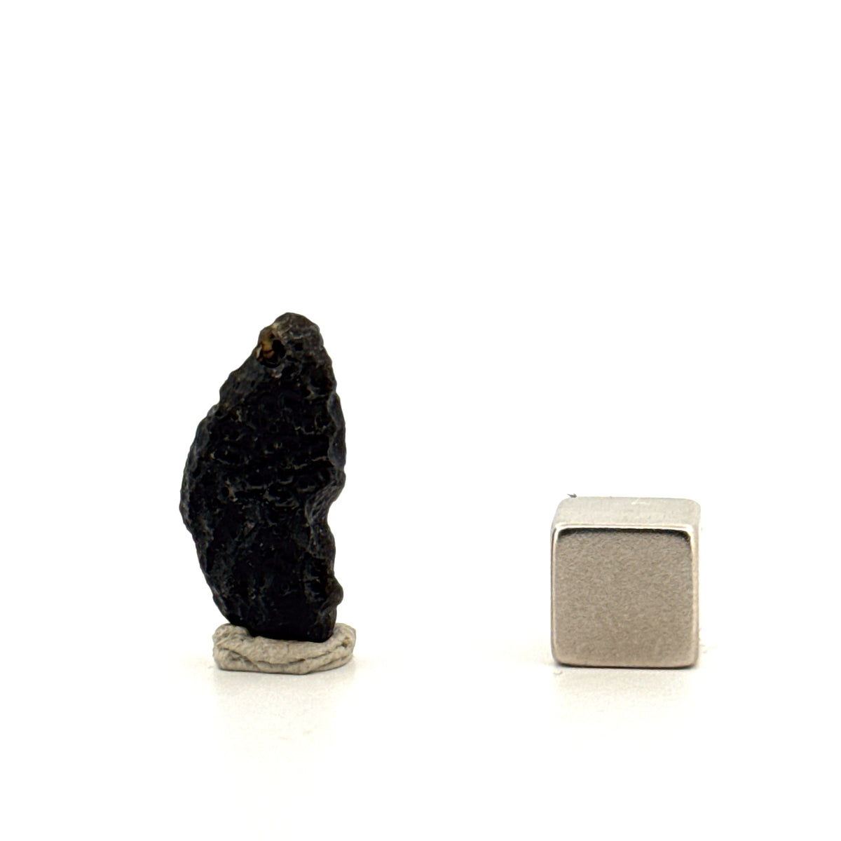 Tektite formed by a meteorite impact from Laos | 2 Grams