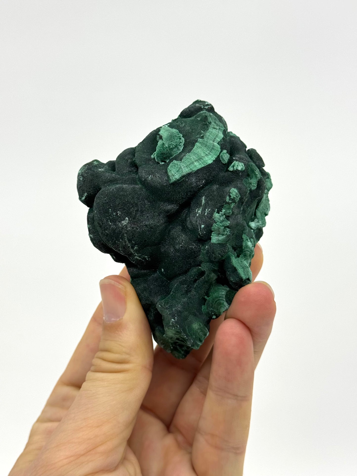 Ruwe malachiet mineraal  (337 Gram) – Natuurlijk kopercarbonaat