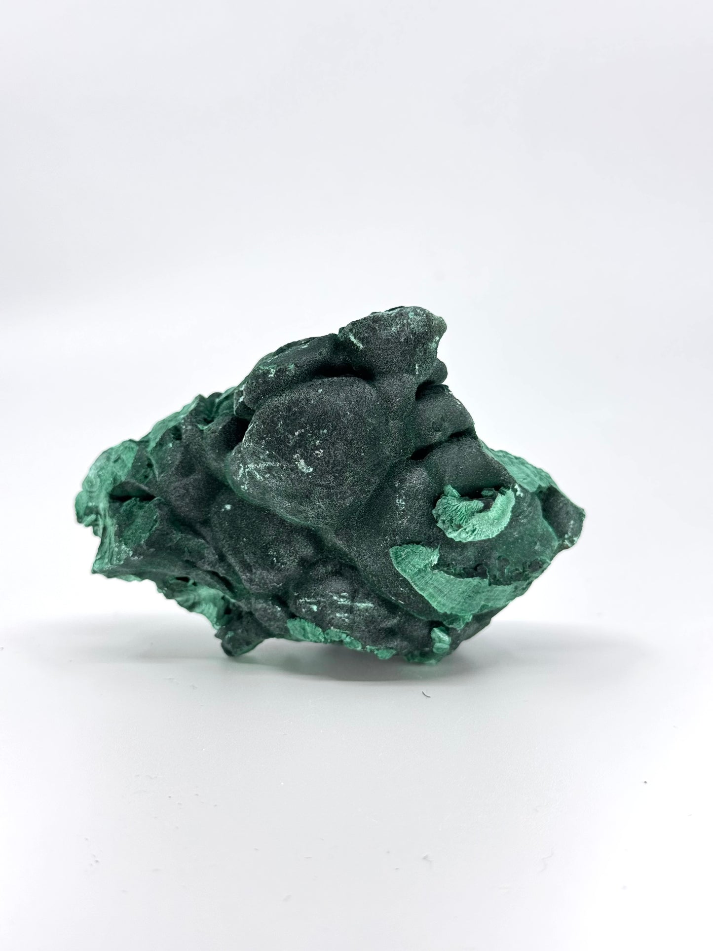 Ruwe malachiet mineraal  (337 Gram) – Natuurlijk kopercarbonaat