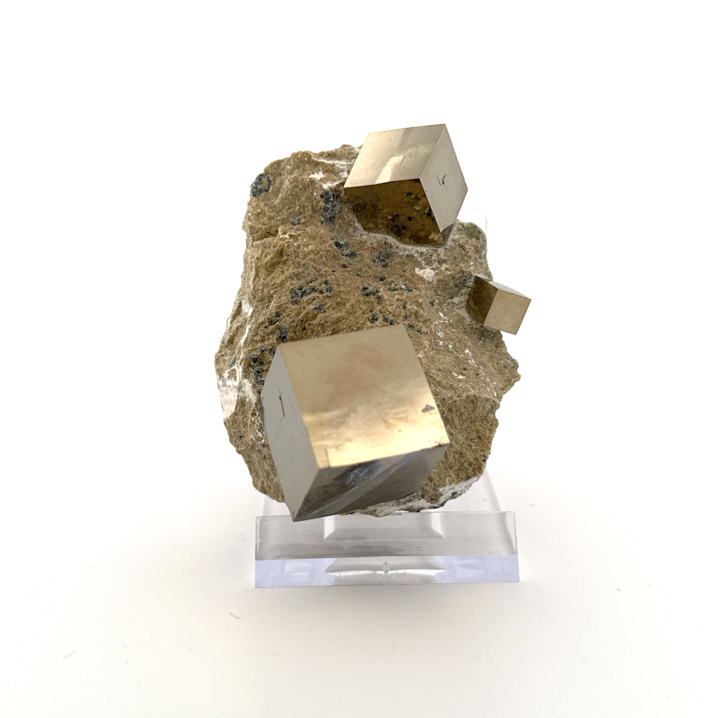 Pyriet op Matrix uit Navajún een Natuurlijk Kubisch Kristal (08)