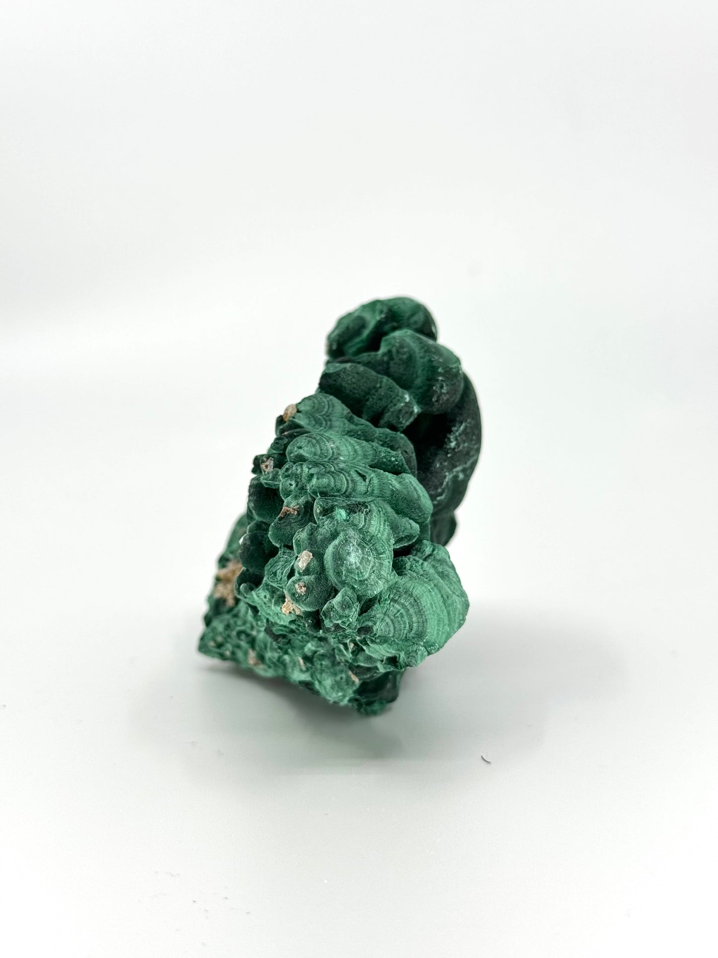 Ruwe malachiet mineraal  (337 Gram) – Natuurlijk kopercarbonaat