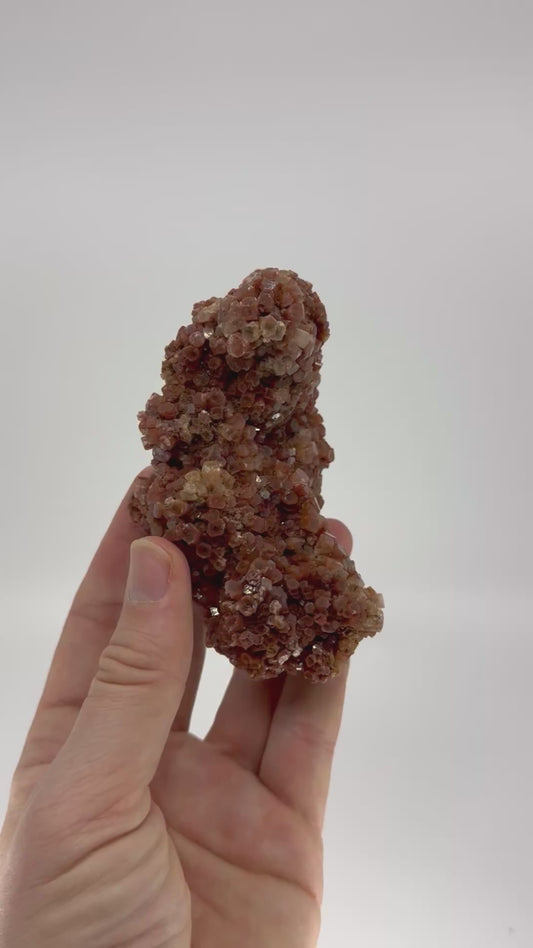 Aragoniet minerale cluster (437 gram) uit Mibladen, Marokko