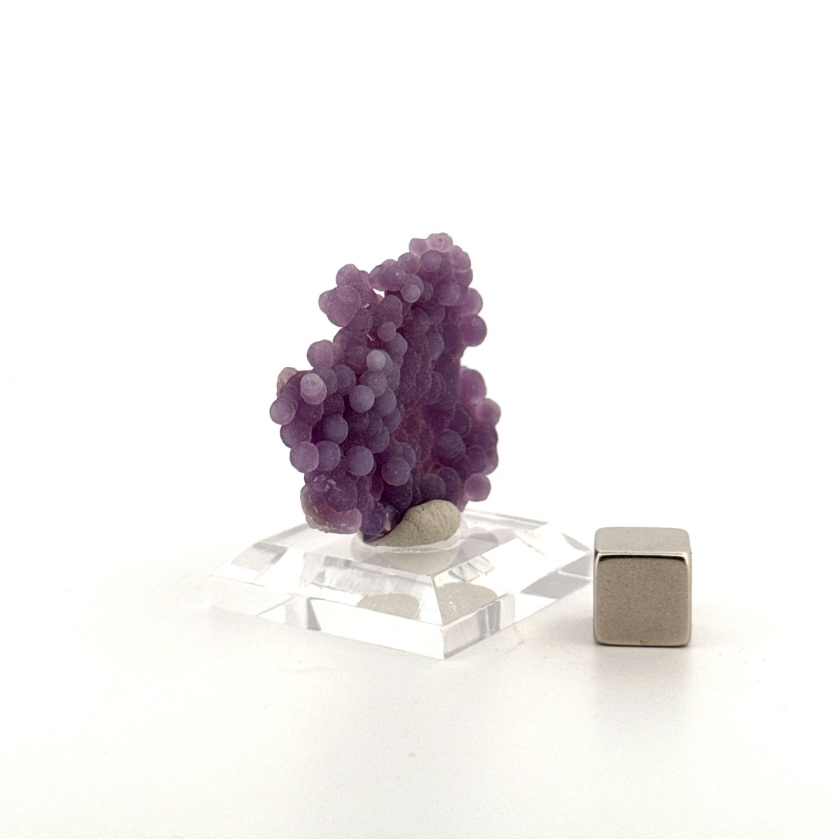 Small Grape Agate cluster, mineral from Indonesia - FossilsAndMore